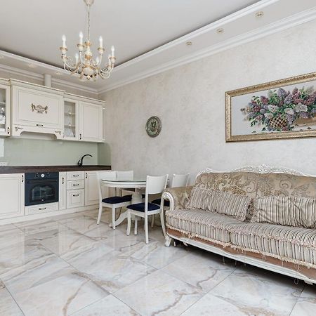 Greek Street Deluxe Apartment Oděsa Exteriér fotografie